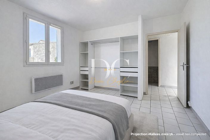 Image No.10-2 Bed Apartment for sale