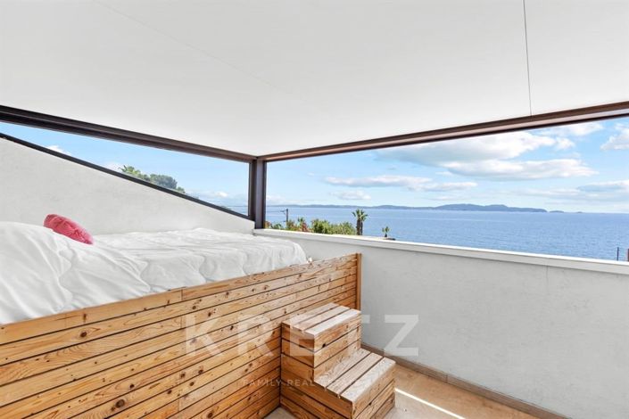 Image No.12-5 Bed House for sale