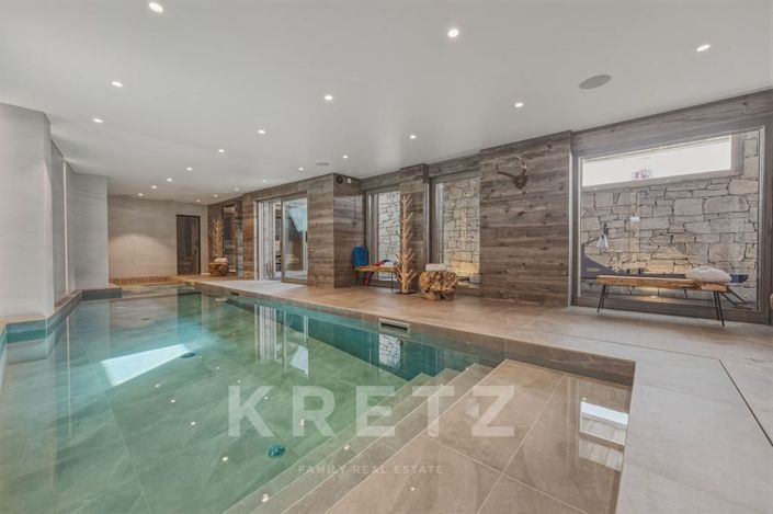 Image No.6-6 Bed House for sale