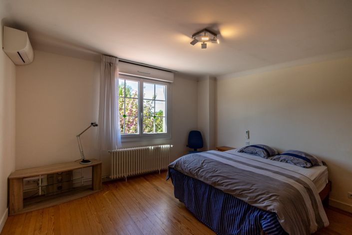 Image No.11-4 Bed House for sale