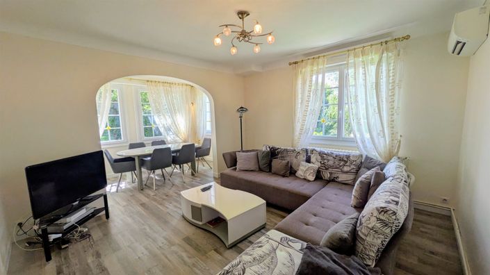 Image No.4-4 Bed House for sale
