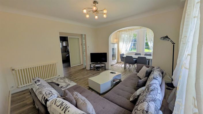 Image No.5-4 Bed House for sale