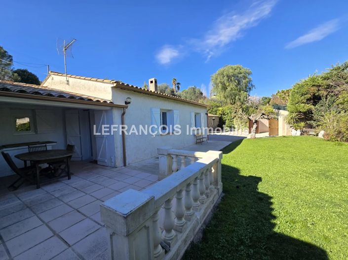 Image No.14-2 Bed House for sale