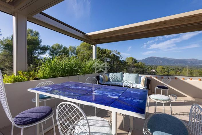 Image No.2-Maison de 5 chambres à vendre à Valbonne