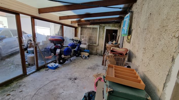 Image No.8-4 Bed House for sale