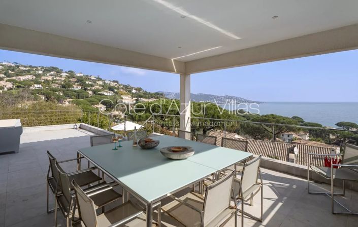 Image No.12-4 Bed House for sale