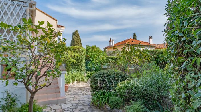 Image No.2-3 Bed House for sale