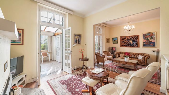 Image No.3-3 Bed House for sale