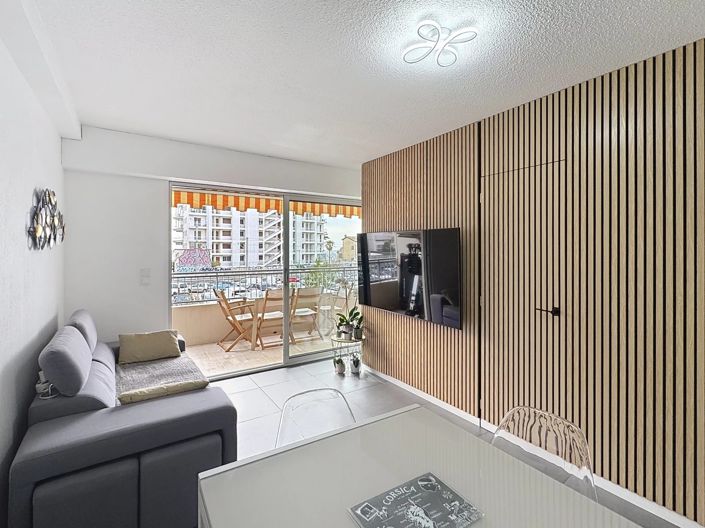 Image No.6-3 Bed Apartment for sale