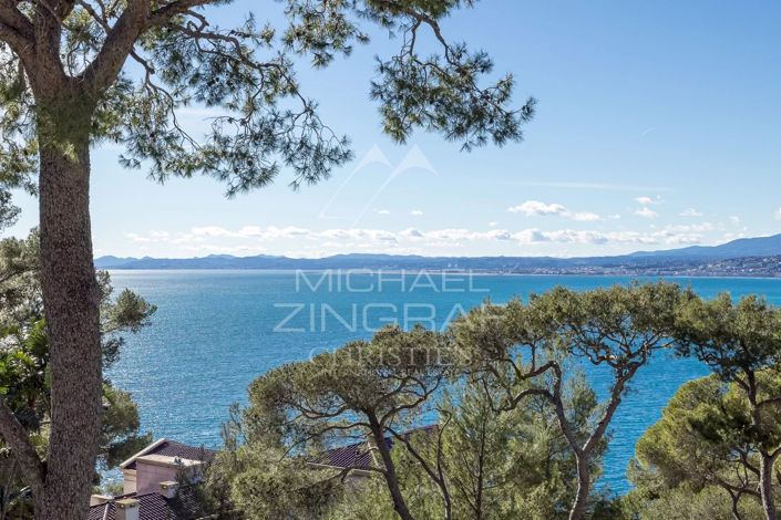 Image No.2-5 Bed House for sale