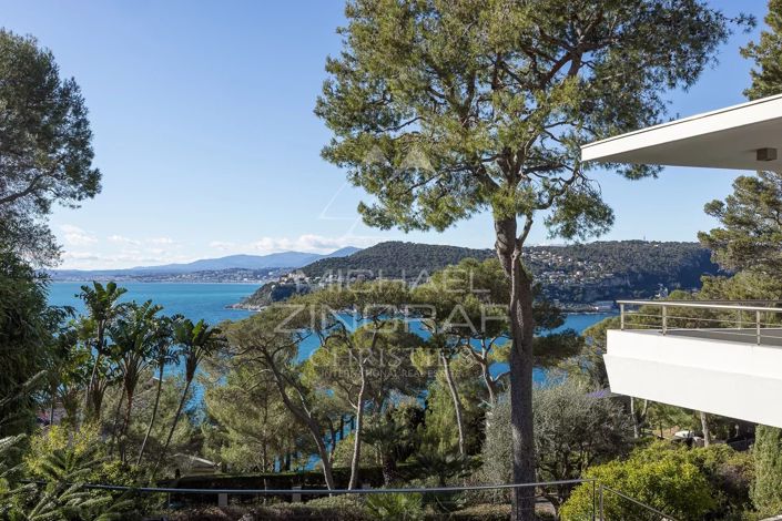 Image No.9-5 Bed House for sale