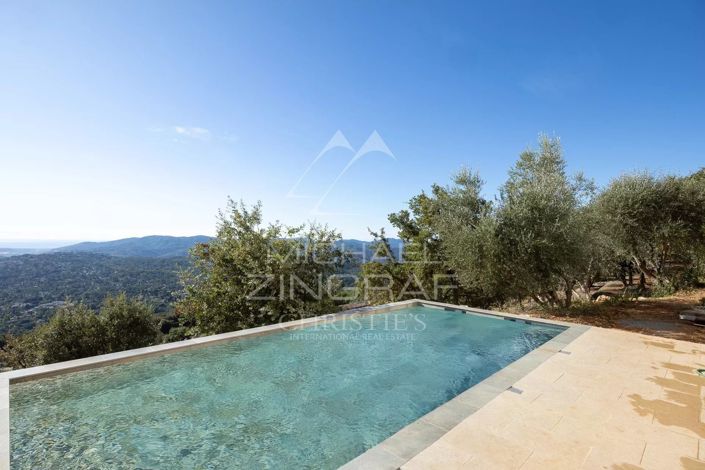 Image No.2-4 Bed House for sale