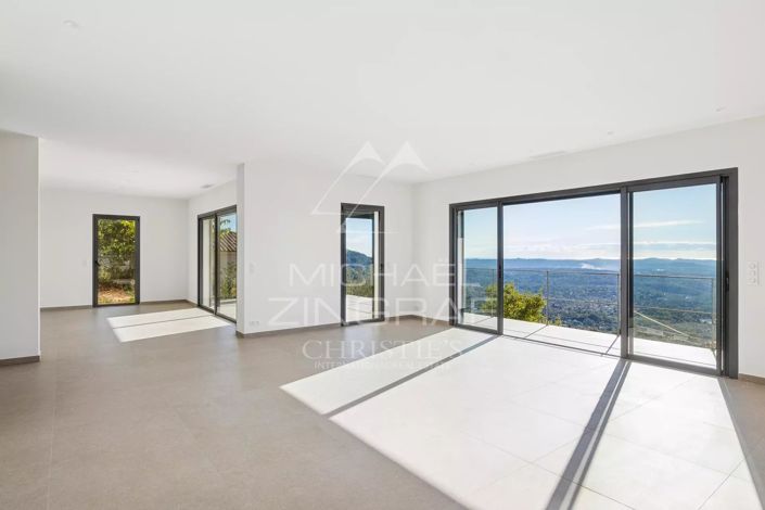 Image No.4-4 Bed House for sale