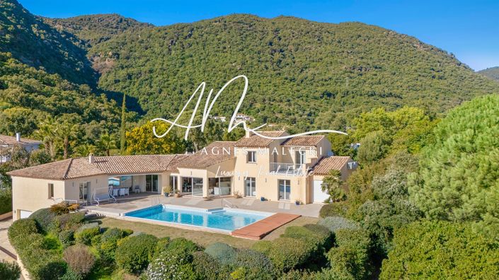 Image No.3-Maison de 5 chambres à vendre à Cavalaire-sur-Mer