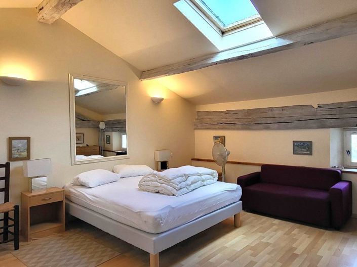 Image No.9-4 Bed House for sale