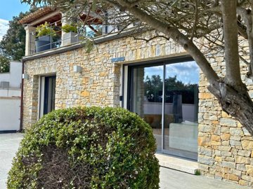 1 - Forcalquier, Maison