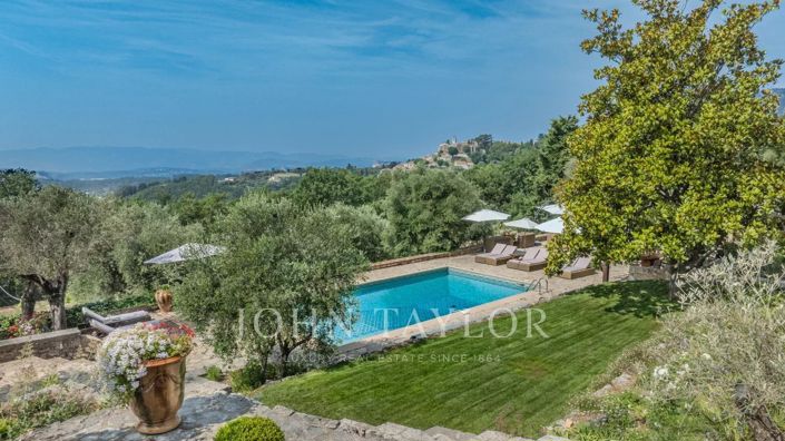 Image No.42-6 Bed House for sale