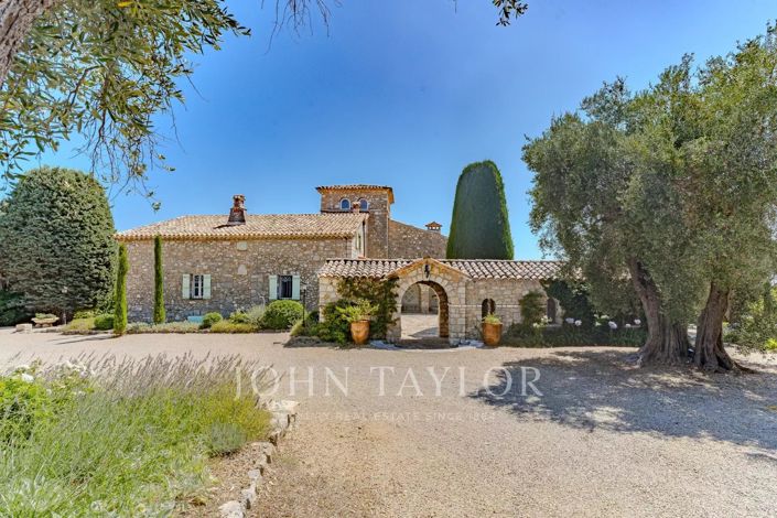 Image No.56-6 Bed House for sale