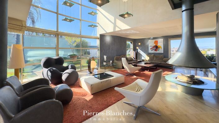 Image No.3-5 Bed Apartment for sale