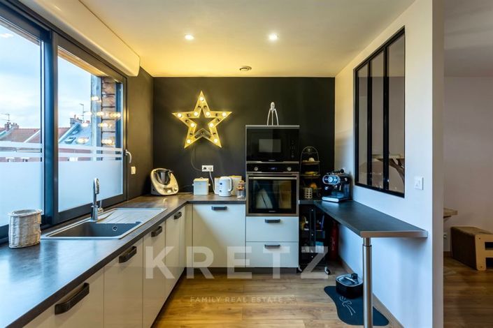 Image No.8-3 Bed House for sale