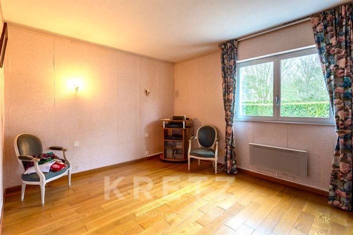 Image No.14-5 Bed House for sale