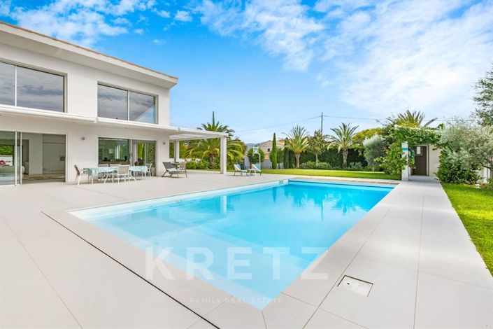 Image No.3-5 Bed House for sale