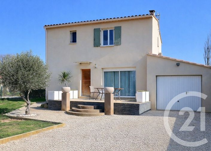 Image No.8-3 Bed House for sale