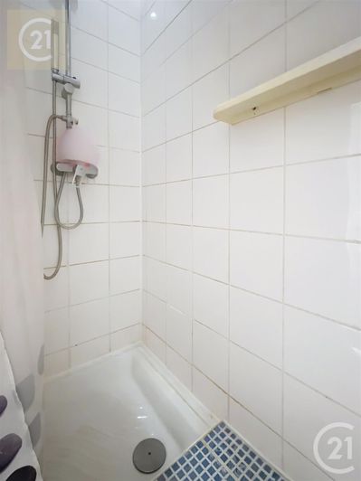 Image No.15-2 Bed Apartment for sale