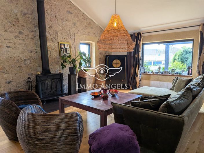 Image No.6-4 Bed House for sale