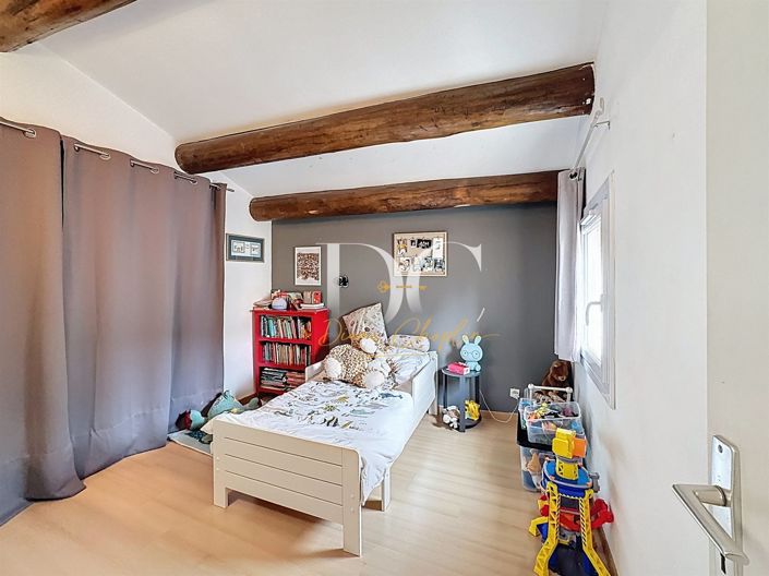 Image No.14-2 Bed House for sale