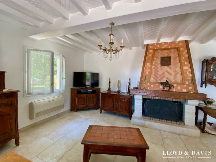 Image No.11-5 Bed House for sale