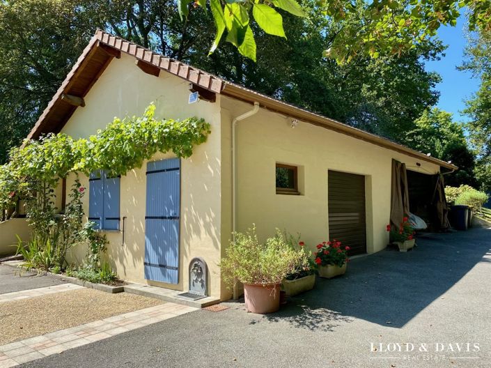 Image No.29-5 Bed House for sale