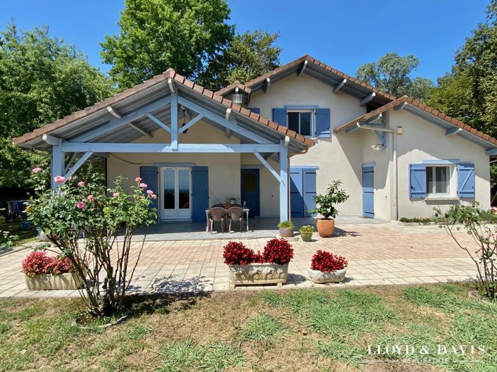 Image No.4-5 Bed House for sale