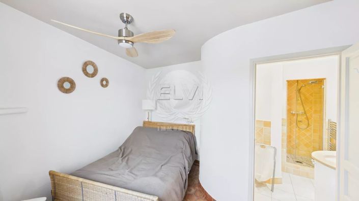 Image No.9-3 Bed Apartment for sale