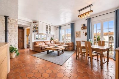 1 - Grimaud, Apartment