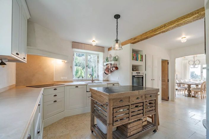Image No.13-5 Bed House for sale