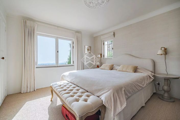 Image No.14-5 Bed House for sale
