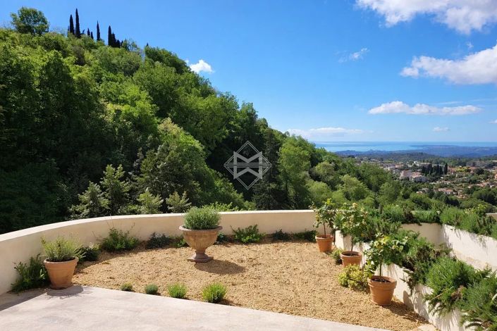 Image No.2-5 Bed House for sale