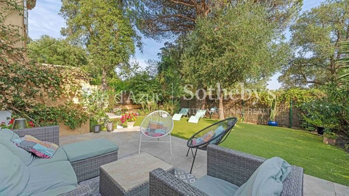 Image No.3-3 Bed Property for sale