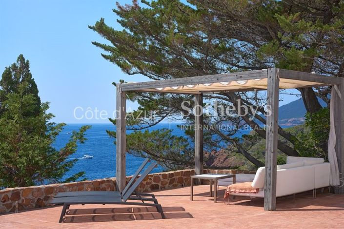 Image No.6-Propriété de 6 chambres à vendre à Théoule-sur-Mer