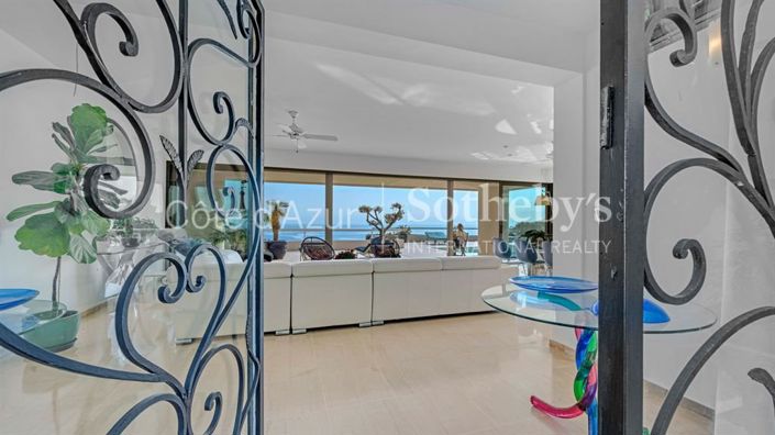 Image No.19-6 Bed House for sale