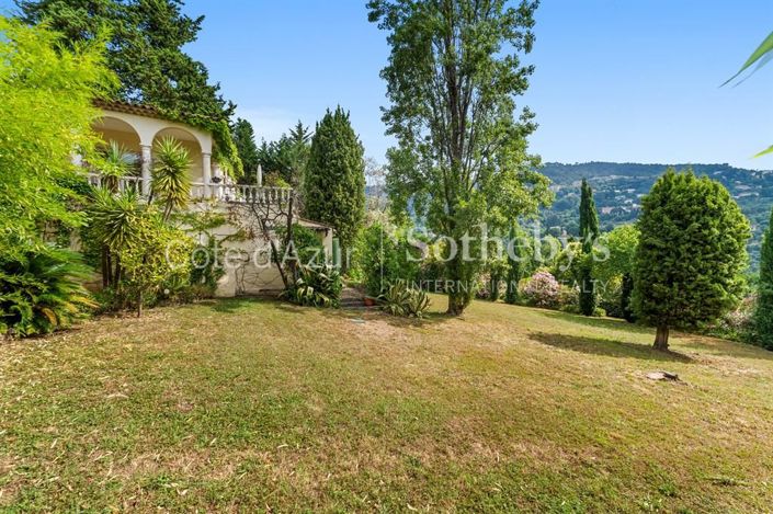 Image No.6-5 Bed Property for sale