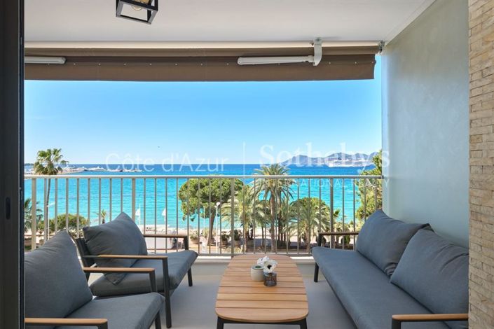 Image No.2-Appartement de 2 chambres à vendre à Cannes