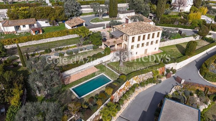 Image No.15-4 Bed Property for sale