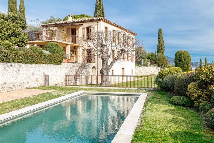 Image No.18-4 Bed Property for sale