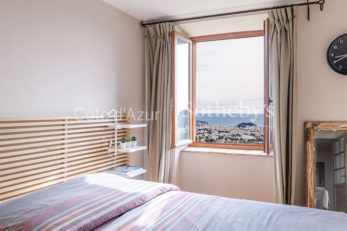 Image No.9-4 Bed Property for sale