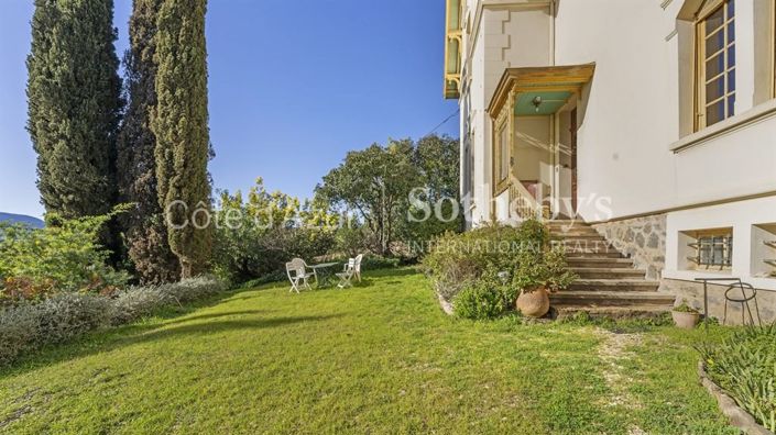 Image No.3-5 Bed House for sale