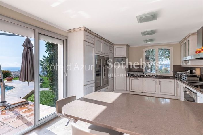 Image No.18-Propriété de 5 chambres à vendre à Nice