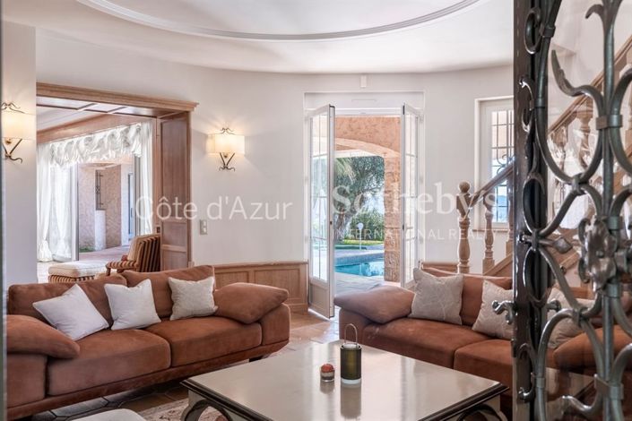 Image No.8-Propriété de 5 chambres à vendre à Nice