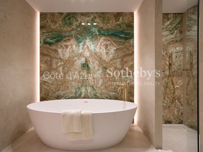 Image No.12-4 Bed Apartment for sale